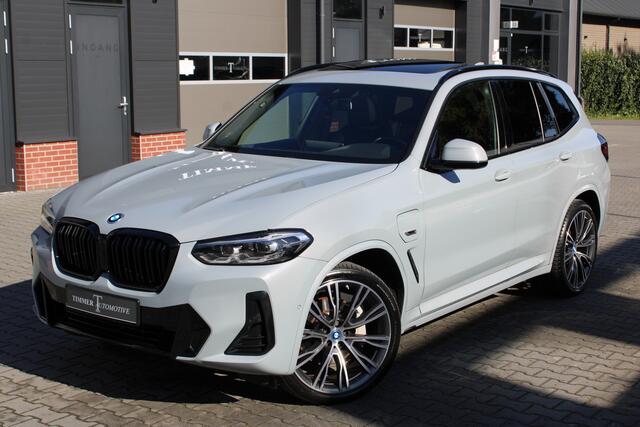 BMW X3 xDrive30e M Sport High Executive - Panoramadak - 21 inch - Memory met geheugen Dealer onderhouden - Apple Carplay - Hifi- Live cockpit
