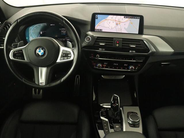 BMW X3 xDrive30e M Sport | 360 Camera | Harman/Kardon | Stoelverwarming | 20'' | Sportstoelen | Sfeerverlichting | Half leder | Navigatie | Live Cockpit | Keyless | PHEV | Plug In