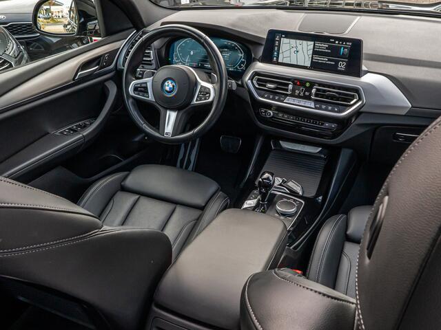 BMW X3 xDrive30e High Exe M-Sport PANO CAMERA SHADOW LINE 19 INCH STOELVERW LEDER