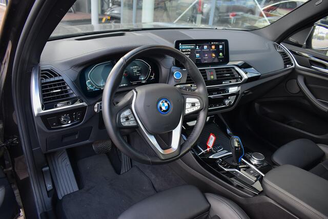 BMW X3 iX3 High Executive 80 kWh | Trekhaak | Pano | H/K | Leer | HUD | Stoelverw.