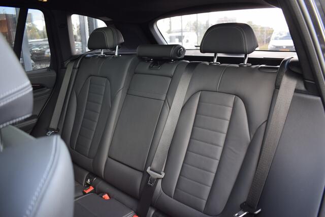 BMW X3 iX3 High Executive 80 kWh | Trekhaak | Pano | H/K | Leer | HUD | Stoelverw.