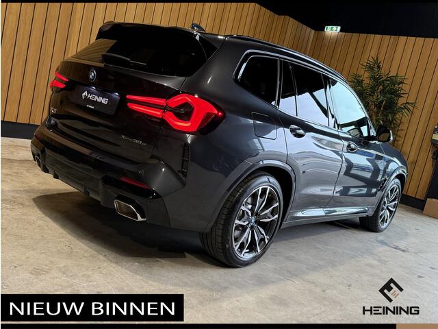 BMW X3 xDrive30e High Executive M-Pakket. Trekhaak. Pano. Head-up.