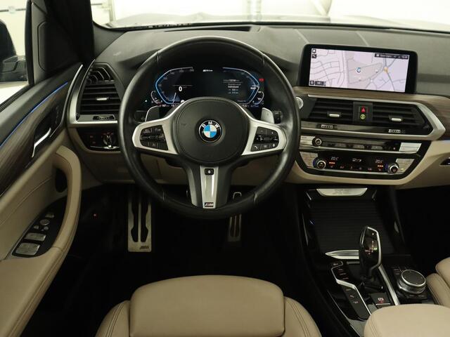 BMW X3 xDrive30e M Sport | Panoramadak | Trekhaak | Head-Up | Stoelverwarming | Leder | Live Cockpit | Stuurverwarming | Carplay | Camera | 20'' | Navigatie | Keyless | PHEV | Plug In