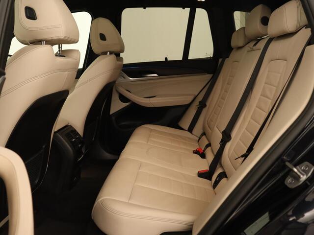 BMW X3 xDrive30e M Sport | Panoramadak | Trekhaak | Head-Up | Stoelverwarming | Leder | Live Cockpit | Stuurverwarming | Carplay | Camera | 20'' | Navigatie | Keyless | PHEV | Plug In