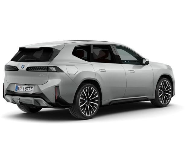 BMW X3 iX3 50e xDrive M Sportpakket | Iconic Glow | Panoramadak | Trekhaak | Innovation Pack