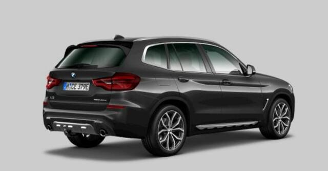 BMW X3 xDrive30e High Executive xLine - Trekhaak - Panoramadak - Parking/Driving Assistant Plus - Elektrisch verstelbare/verwarmde stoelen - Head up - Hifi - Sportstoelen - Comfort Access - Active Protection -