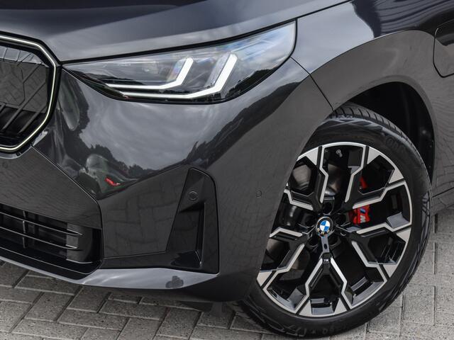 BMW X3 30e xDRIVE | M-SPORT PRO | ADAPTIVE SUSPENSION | PANORAMADAK | DRIVING ASSISTANT PLUS | COMFORT ACCESS | TREKHAAK | ICONIC GLOW | MEMORY SEATS | AMBIANCE INTERIEUR | ADAPTIVE LED | HARMAN/KARDON |