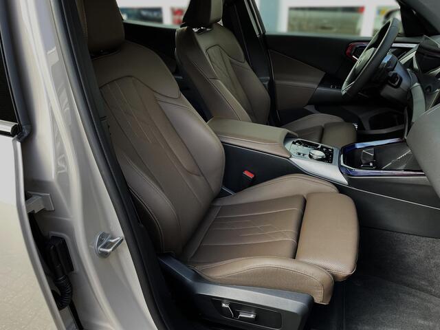 BMW X3 30e xDrive M-Sport Pro!