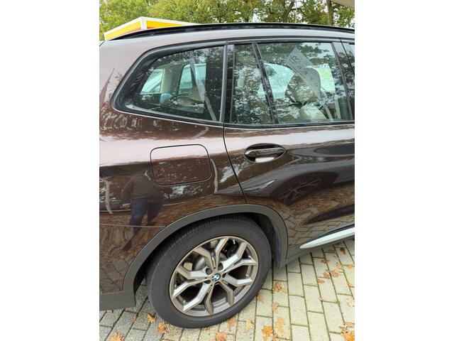 BMW X3 xDrive20i 184 pk High Executive / Facelift/ Head-Up/ Leder/ Sport-Stoelen/ Stoel.Verw/ Camera/ Led-Koplamp/ 18'' LMV