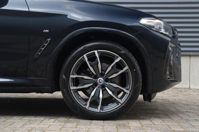 BMW X3 xDrive20i | High Executive | M Sportpakket | Panodak | Trekhaak | Hi-Fi | Driving Assistant | Comfort Access | Stuurwielverwarming | 20'' LMV