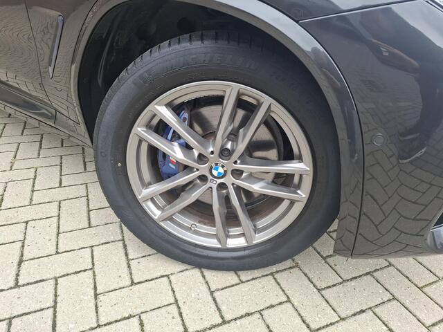 BMW X3 xDrive30e High Executive M Black line