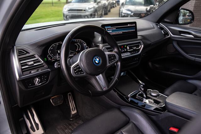 BMW X3 xDrive30e High Executive M-Sport , Brooklyn Grey, Panoramadak, Harman&Kardon, Head-up display,