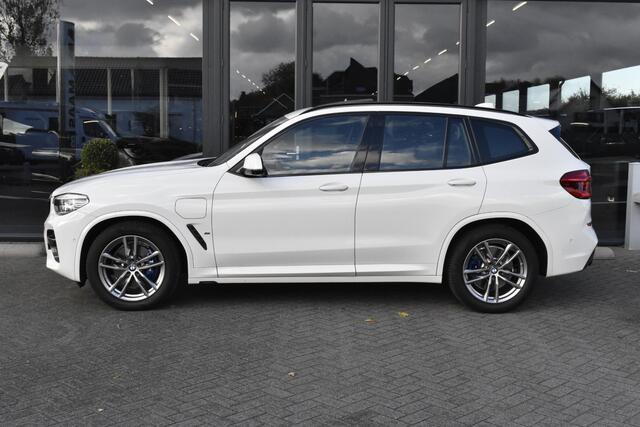 BMW X3 xDrive30e High Executive