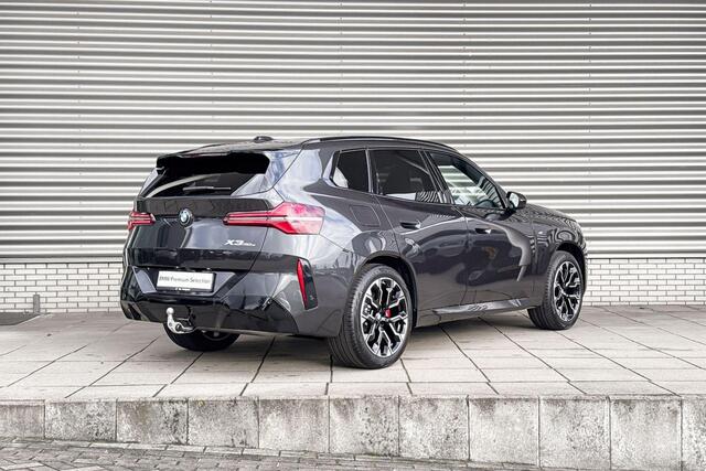 BMW X3 30e xDrive M Sportpakket Pro / Professional Pack / Comfort Pack / Trekhaak / Panoramadak