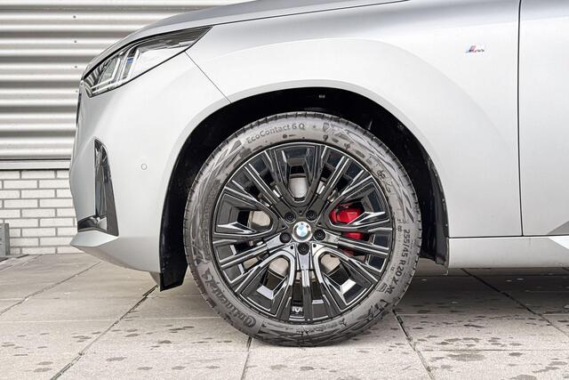 BMW X3 20 xDrive M Sportpakket / Comfort Access / Trekhaak / Achteruitrijcamera / 20 inch