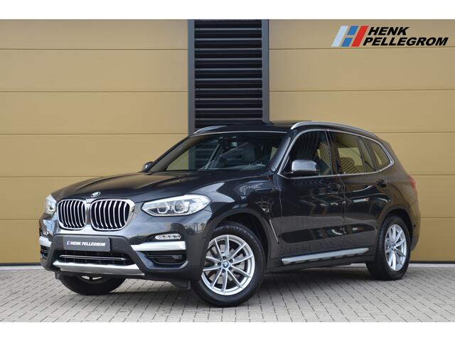 BMW X3 xDrive20i High Executive * Panoramadak * Sportstoelen met Memory * Trekhaak * Dealeronderhouden *