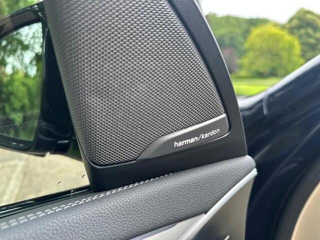 BMW X3 M40i xDrive | Laser | Pano | 360 | HUD | H&K | Memory |