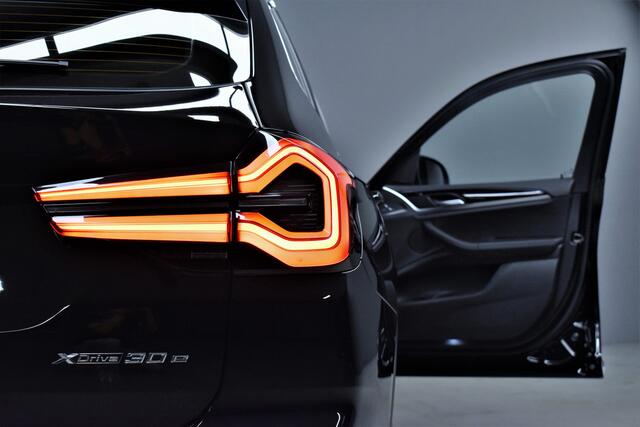 BMW X3 xDrive30e High Executive 1e Eig. Dealer OH Pano/Carplay/Camera/Navi/Led/Leer/Stoelverw./Pdc