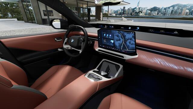 BMW X3 iX3 50 xDrive M Sport / Panoramadak / Trekhaak / Multifunctionele Stoelen / Head-Up / Parking Assistant Plus / Stuurverwarming