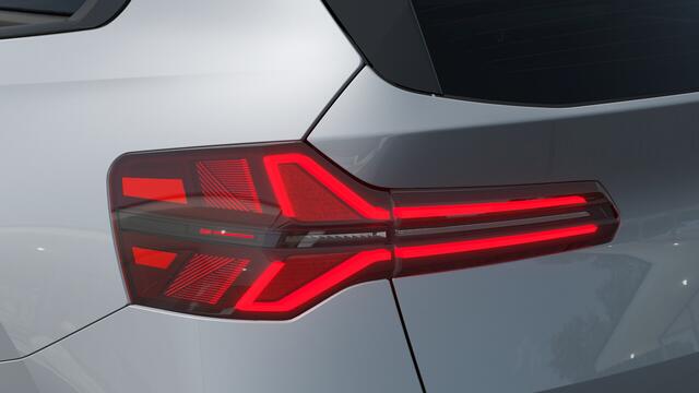 BMW X3 30e xDrive M Sport Automaat / Panoramadak / Trekhaak / Sportstoelen / M Sportonderstel / Stoelventilatie / Comfort Access / Parking Assistant Plus / Harman Kardon