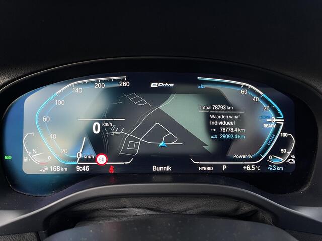 BMW X3 xDrive30e High Executive M Sport 19"/Leder/Panoramadak/Harman Kardon/Dodehoek/Sport Steering/Stoelverwarming/Sfeerverlichting/Camera/Apple Carplay & Android Auto