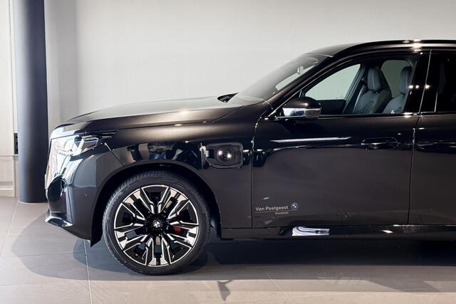 BMW X3 30e xDrive | M Sport Pro | Harman Kardon | Glazen Panoramadak | Iconic Glow | Trekhaak |