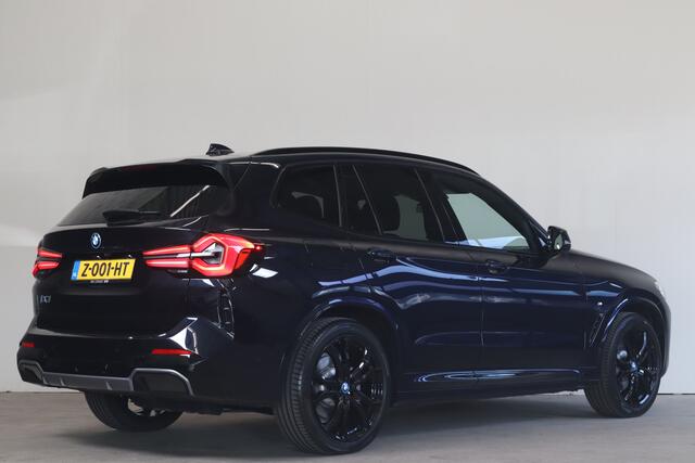 BMW X3 iX3 Executive 80 kWh NL-Auto!! Pano-Dak I Leder I Elek.Stoelen