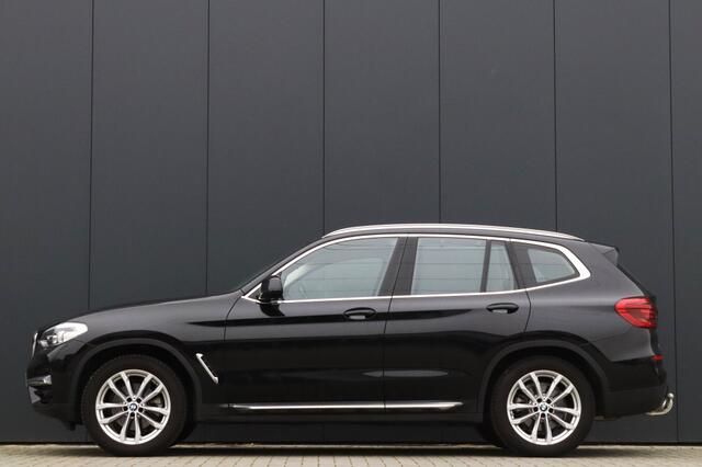 BMW X3 xDrive20i High Exe Luxury Line Pano Trekhaak Leder