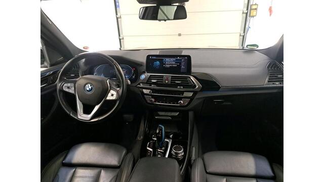 BMW X3 iX3 High Executive 80 kWh | Trekhaak | Panorama | Sport Stoelen | Harman Kardonn |