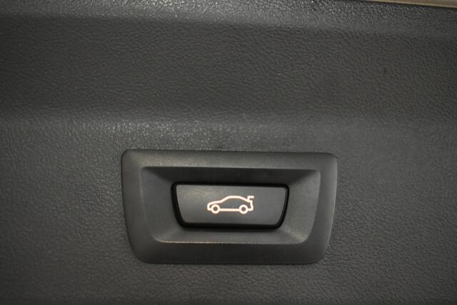 BMW X3 iX3 Executive 80 kWh M-Pakket EL Trekh+aKlep Panodak Camera