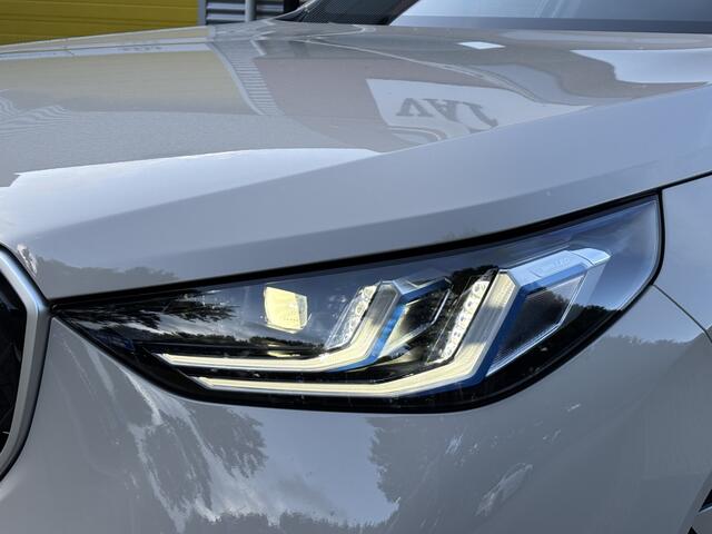 BMW X3 30e xDrive M-Sport Panorama Trekhaak Harman Memory 20"