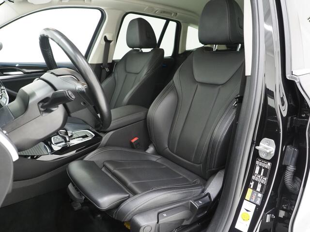 BMW X3 xDrive30e LCI 292PK | Camera | Sfeerverlichting | Stoelverwarming | Cruise | Virtual | Carplay