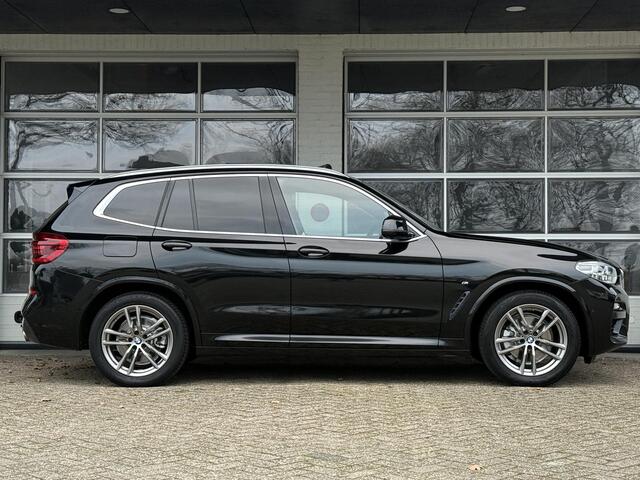 BMW X3 xDrive20i M SPORT | PANORAMA | TREKHAAK | SPORTSTOELEN | LEDER | CAMERA |