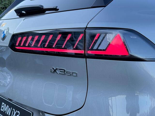 BMW X3 iX3 50 xDrive | M-Sport Pro | 22'' | Panorama. | Head-Up | Harman/Kardon | Elek. M stoel. | Stuurverw. | Neue Klasse | Drive Ass. Plus | Stoelverw. | Camera | Comf. Acc. | HiFi | Getint glas