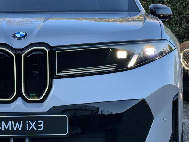 BMW X3 iX3 50 xDrive | M-Sport Pro | 22'' | Panorama. | Head-Up | Harman/Kardon | Elek. M stoel. | Stuurverw. | Neue Klasse | Drive Ass. Plus | Stoelverw. | Camera | Comf. Acc. | HiFi | Getint glas