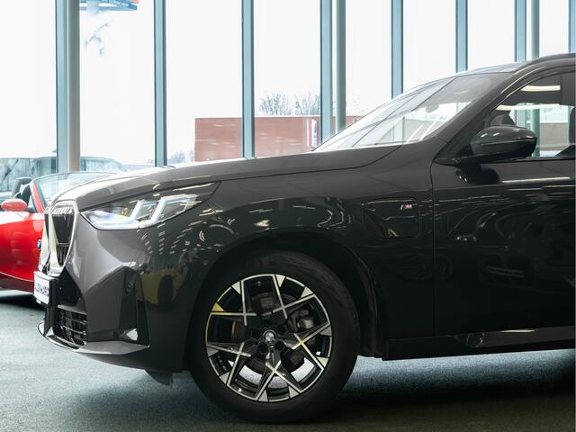 BMW X3 30e xDrive M-Sport - Pano - Trekhaak - ACC - Memoryzetel