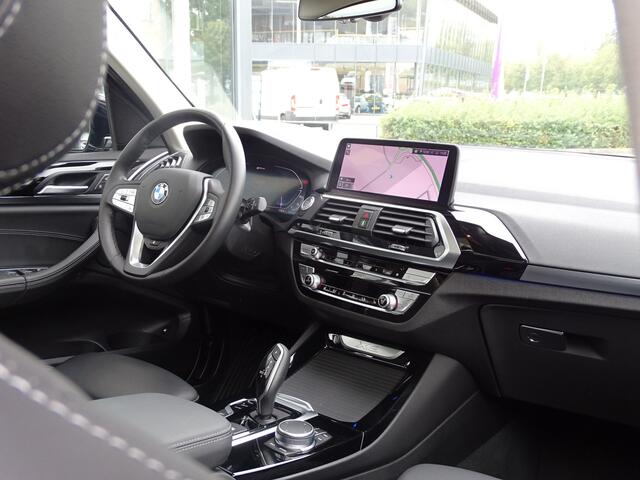 BMW X3 xDrive30e High Exe. X-Line Pano.Dak Elek.Trekhaak Driv.Ass.Plus Leder Head-up Ada.Onderstel HiFi 18"LM Velgen