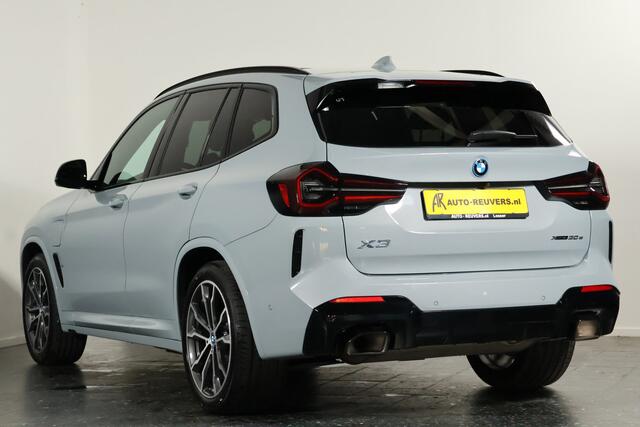 BMW X3 xDrive30e M-Sport / Panorama / Leder / HUD / Trekhaak / ACC / 360 Camera
