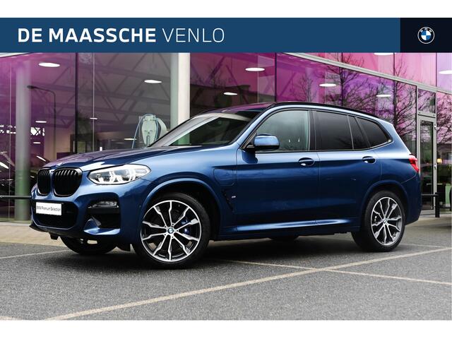 BMW X3 xDrive30e High Executive M Sport Automaat / Panoramadak / Sportstoelen / Achteruitrijcamera / Comfort Access / Adaptieve LED / Head-Up / Harman Kardon / Stoelverwarming
