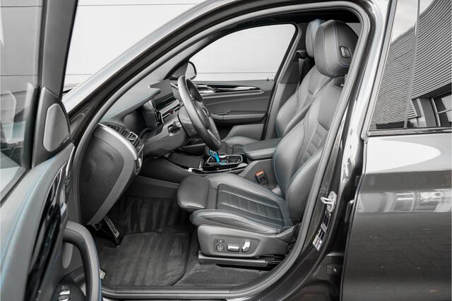BMW X3 iX3 High Executive M-Sport 80 kWh Pano ACC H&K 20"