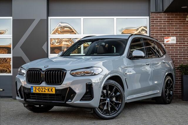 BMW X3 30e xDrive M Sport | Shadow | HIFI | Camera | Trekhaak | 20 Inch |