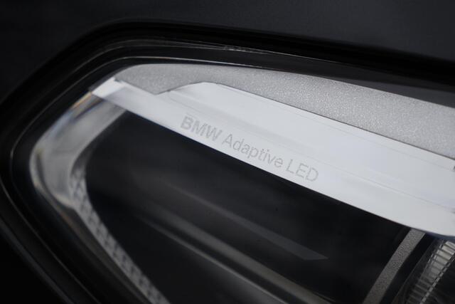 BMW X3 xDrive30e eDrive Edition Nederlandse auto I Elektrische trekhaak I DAB I Navi I Adaptieve koplamp I Stoelverwarming I HIFI I Grootlichtassistent I Etc.