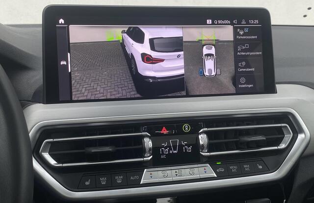 BMW X3 xDrive30e High Executive Laserlight | Sportstoelen | Head Up | Panoramadak