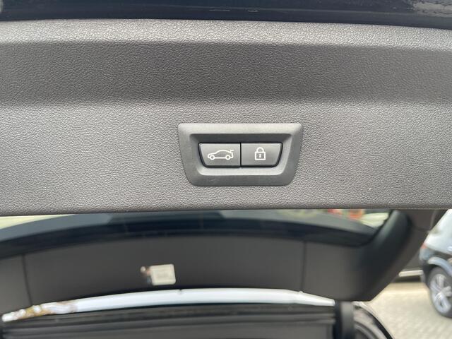 BMW X3 xDrive30e High Executive 19"/Leder + memory/Trekhaak/Dodehoek/Adaptieve cruise/360 Camera/Head-up/Stuur + stoelverwarming/Keyless/Elektrische klep/Apple Carplay & Android Auto