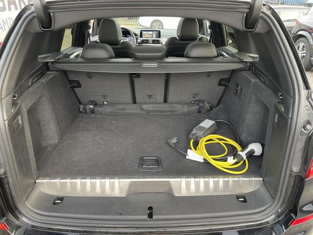 BMW X3 xDrive30e High Executive 19"/Leder + memory/Trekhaak/Dodehoek/Adaptieve cruise/360 Camera/Head-up/Stuur + stoelverwarming/Keyless/Elektrische klep/Apple Carplay & Android Auto