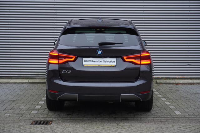 BMW X3 iX3 High Executive | Parking Pack | Trekhaak met elektrisch wegklapbare kogel | BMW Head-Up Display | Harman Kardon Surround Sound Systeem