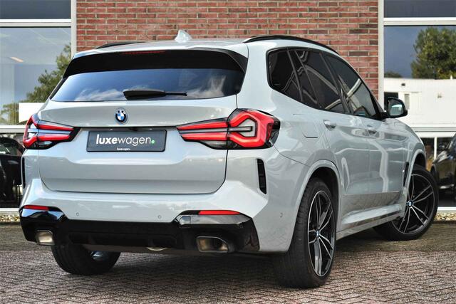 BMW X3 xDrive30e M-Sport Pano M-zetels Trekhaak HUD Laser 20inch