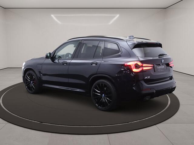 BMW X3 xDrive30e High Executive M-Sport 293 PK PHEV, Panoramadak, Harman / Kardon Sound, Memory,