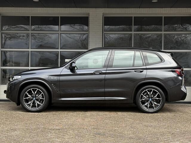 BMW X3 xDrive30e M SPORT | LEDER | 360 CAMERA | STOELVERWARMING |