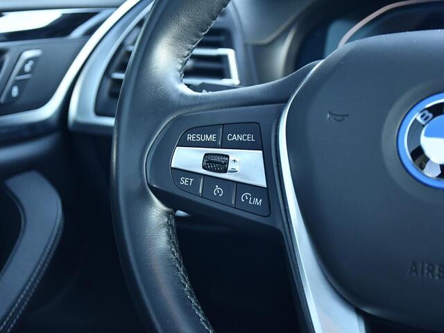 BMW X3 xDrive30e | Elektrisch Schuif-/kantel Pano| Adaptive LED | Hifi Audio | Camera |